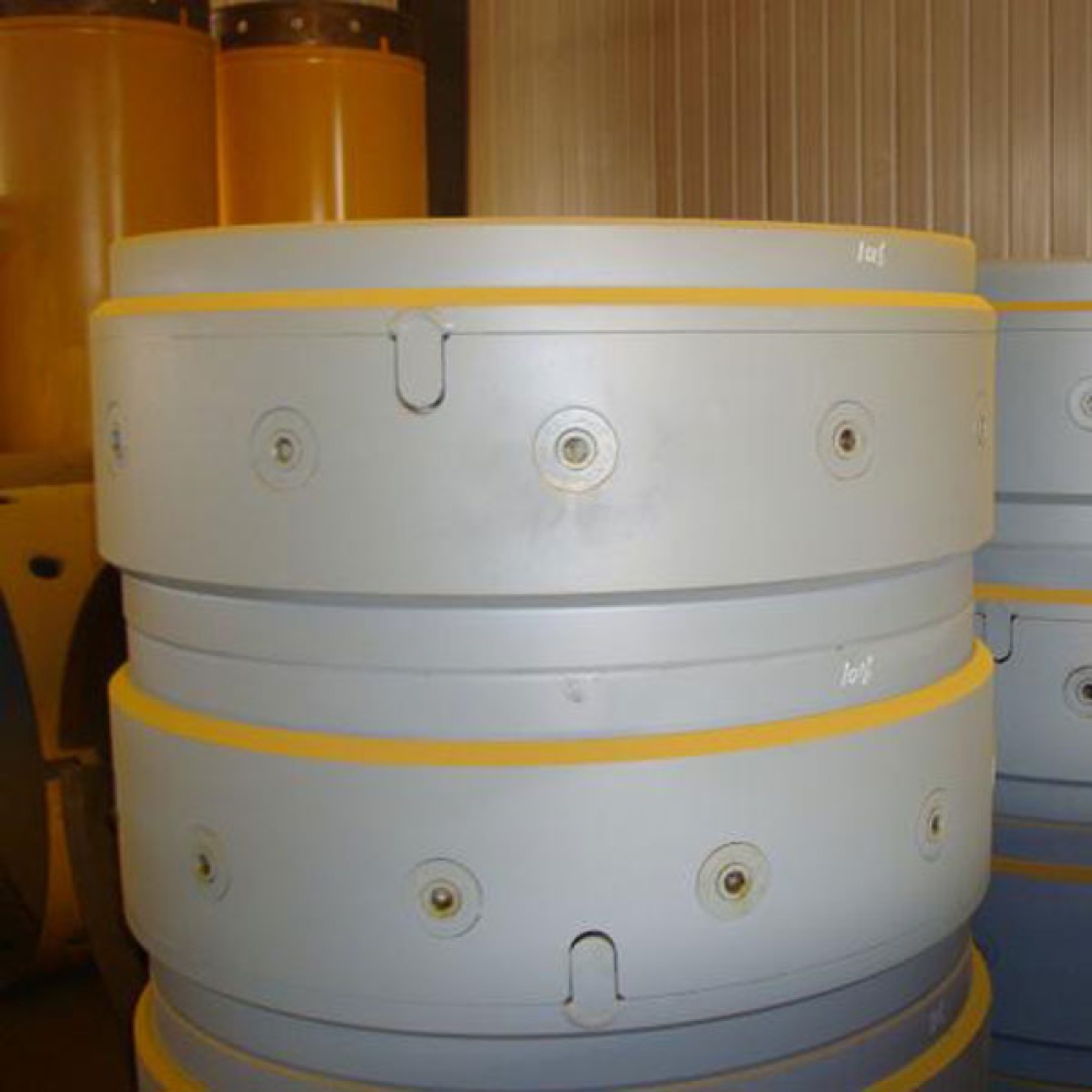 Casing Joint And Bolts